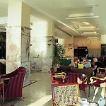 توسان بيتش - شامل كليًا