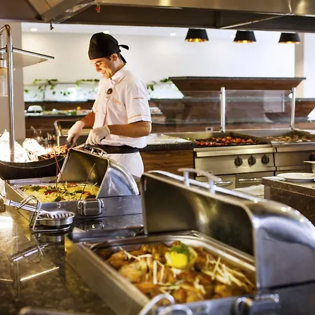 Semesteranläggning (resort) Tusan 5*