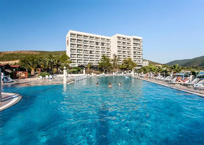 Resort Tusan 5*