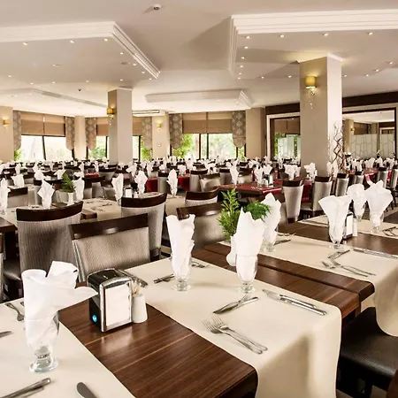 توسان بيتش - شامل كليًا كوشاداسيه