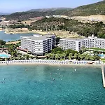 Tusan Resort 5*