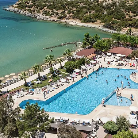 Semesteranläggning (resort) Tusan 5*